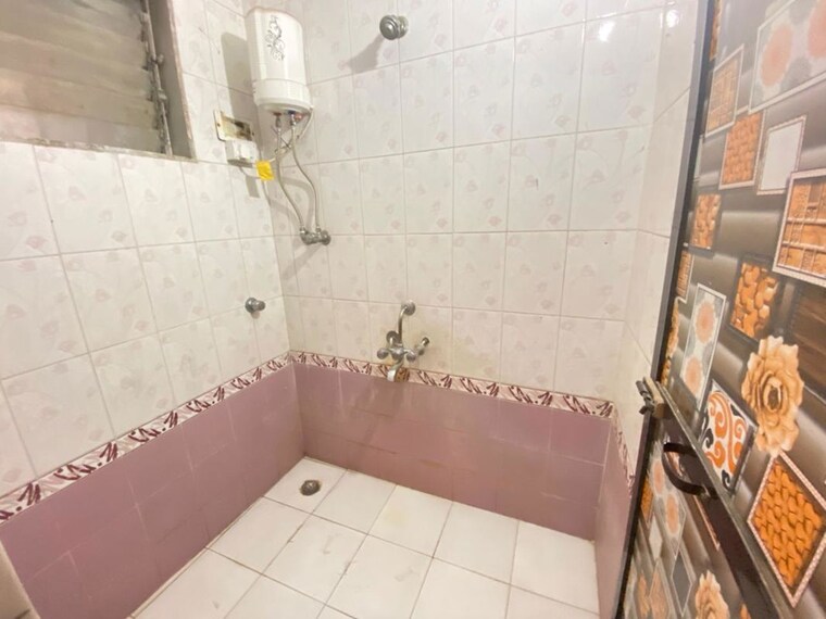 Bathroom, soham-parijat-gardens 1 Bedroom 417 Sq.Ft. Apartment In Ghodbunder Road Thane 10227661