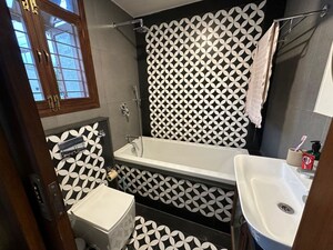 Master Bedroom in 3 BHK Apartment at Geetanjili Indira, Indiranagar – for Rent