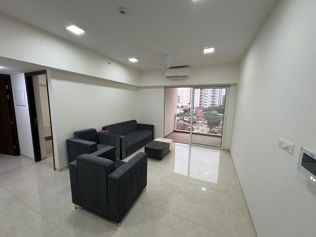2 BHK + Pooja Room,Store Room Apartment For Rent in Lodha Belmondo
