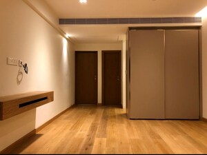 Room in 4 BHK Apartment at Richmond Towers, Richmond Town – for Rent