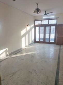 2 BHK + Pooja Room Builder Floor For Rent in Greater Kailash I