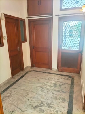 Room in 2 BHK Builder Floor at Greater Kailash I – for Rent