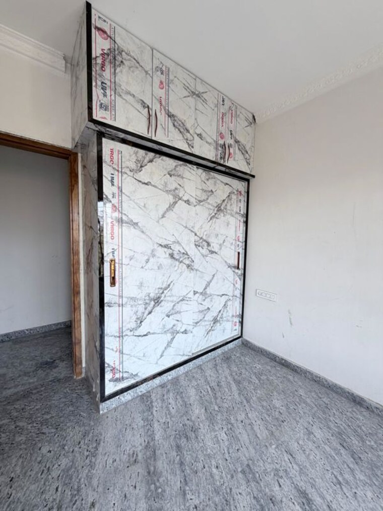 Room, ganesh-krupa-sadhashiv-nagar 3 Bedroom 1600 Sq.Ft. Apartment In Sadashiva Nagar Bangalore 9986153