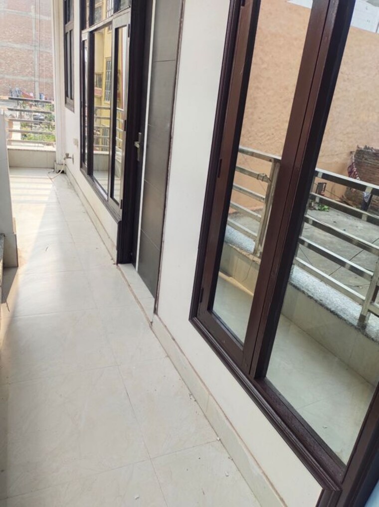 Balcony, palm-residency-chhatarpur 2 Bedroom 850 Sq.Ft. Apartment In Chattarpur Delhi 10227673