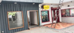  Shop For Sale in Alaknanda