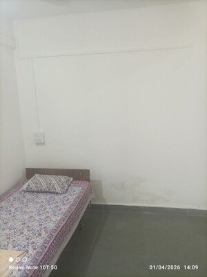 Room in 1 BHK Apartment at Kohinoor Nano Homes, Ravet – for Rent