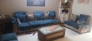 Bedroom in 2 BHK Villa at Mansarovar – for Rent