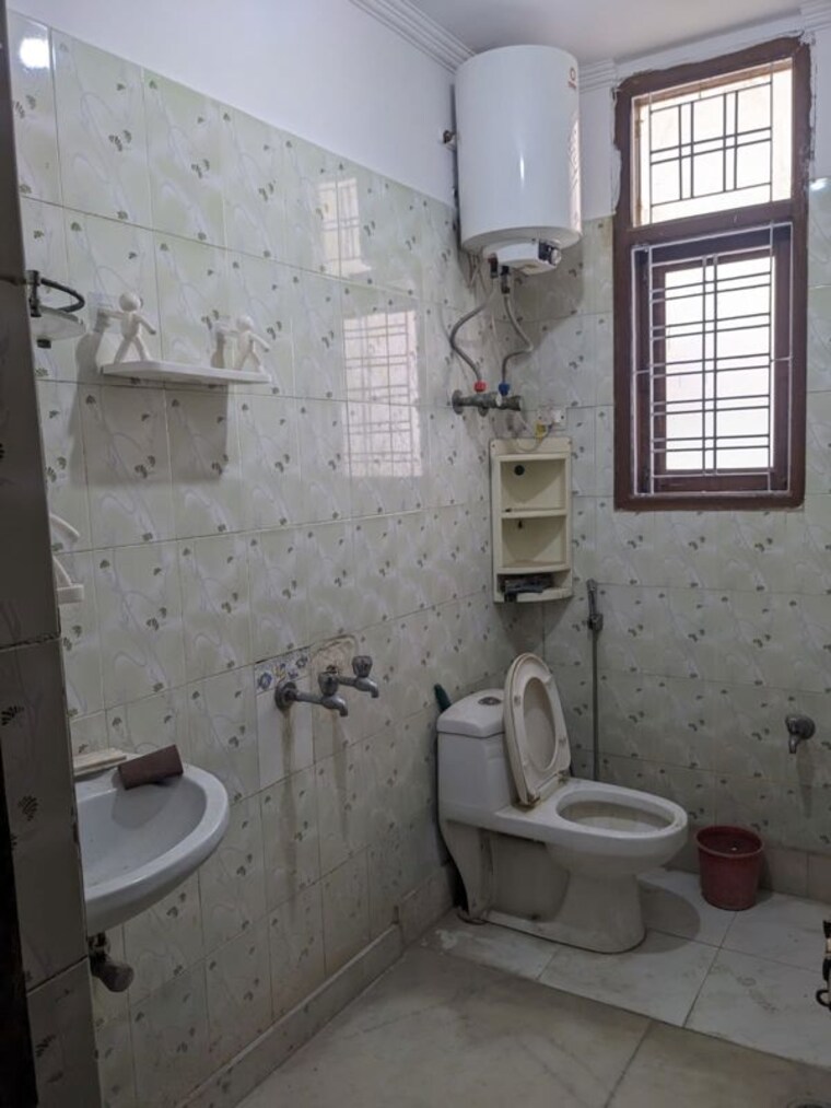 Bathroom, rajpur 2 Bedroom 750 Sq.Ft. Builder Floor In Rajpur Delhi 10227727