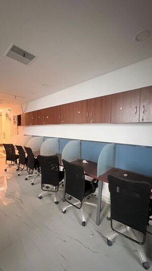  Office Space For Rent in Purvanchal Capital Tower, Vibhuti Khand