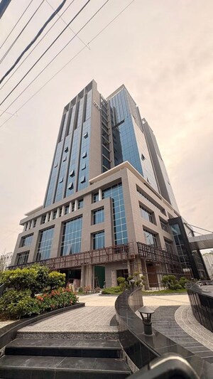  Office Space – Exterior View View at Purvanchal Capital Tower, Vibhuti Khand - for Rent
