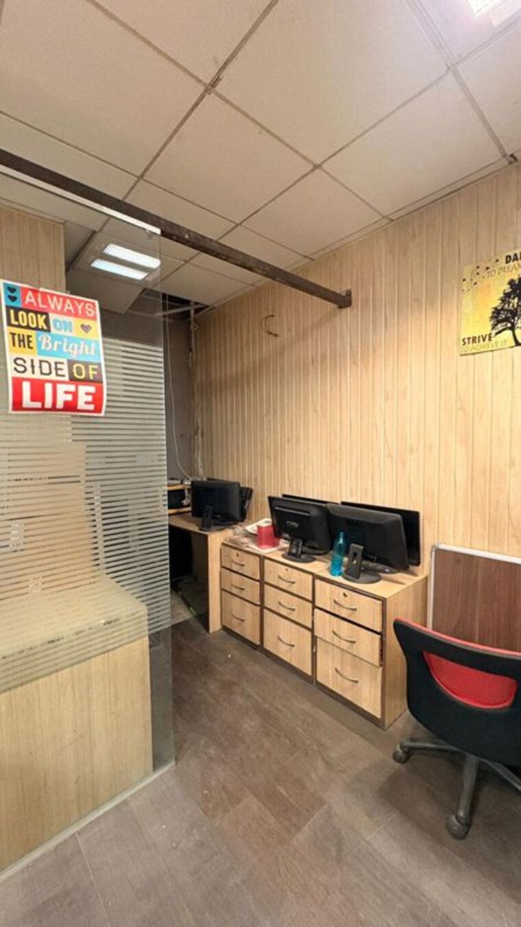 Kitchen, rohtas-summit Commercial Office Space 1400 Sq.Ft. In Vibhuti Khand Lucknow 10227742