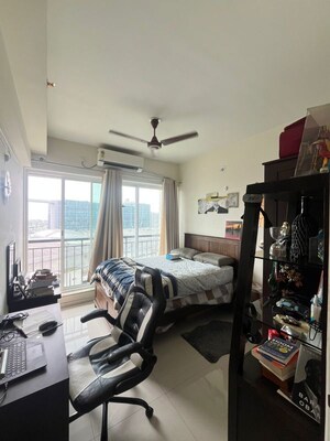 Gym in 2.5 BHK Apartment at L&T Seawoods Residences Phase 2, Seawoods – for Rent