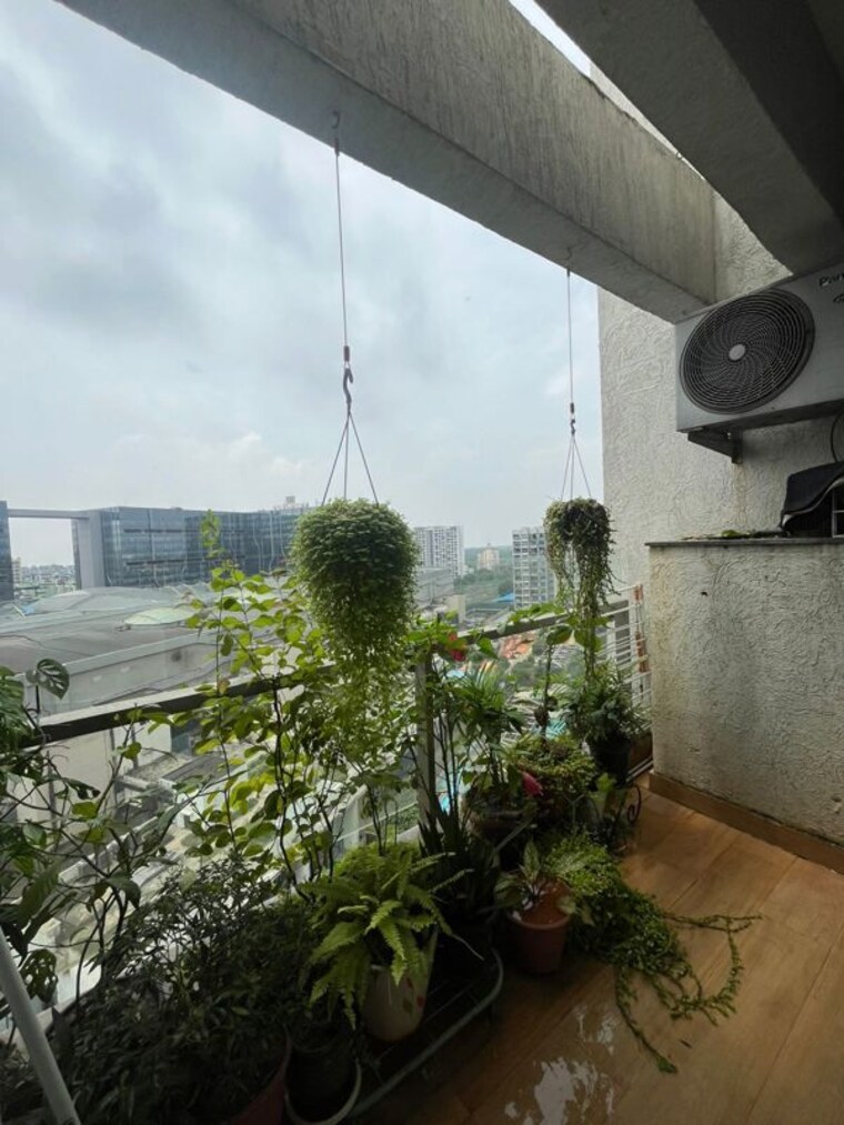 Exterior View, l-t-seawoods-residences-phase-2 2.5 Bedroom 1300 Sq.Ft. Apartment In Seawoods Navi Mumbai 10227739