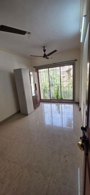 1 BHK Apartment For Rent in Bhoomi Classic, Malad West