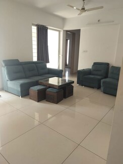 2 BHK Apartment For Rent in Truspace Prima Domus