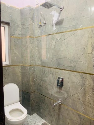 Bathroom in 3.5 BHK Apartment at Purvanchal Royal City, Chi V Greater Noida – for Rent