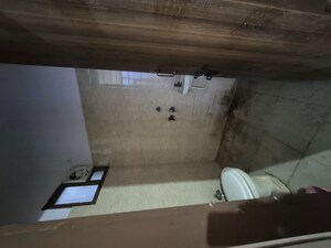 Bathroom in 1 RK Builder Floor at Mayur Vihar – for Rent