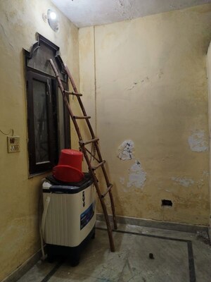 Furnished Amenities in 2 BHK Independent House at Migsun Alpha Central, Alpha Ii Greater Noida – for Rent