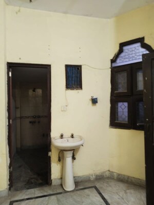 Master Bedroom in 2 BHK Independent House at Migsun Alpha Central, Alpha Ii Greater Noida – for Rent