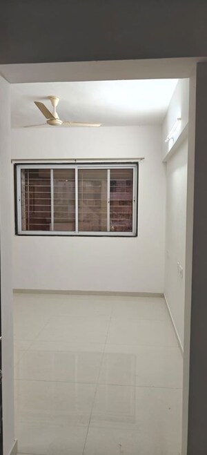 Master Bedroom in 2 BHK Apartment at Voski Emerald, Kharadi – for Rent
