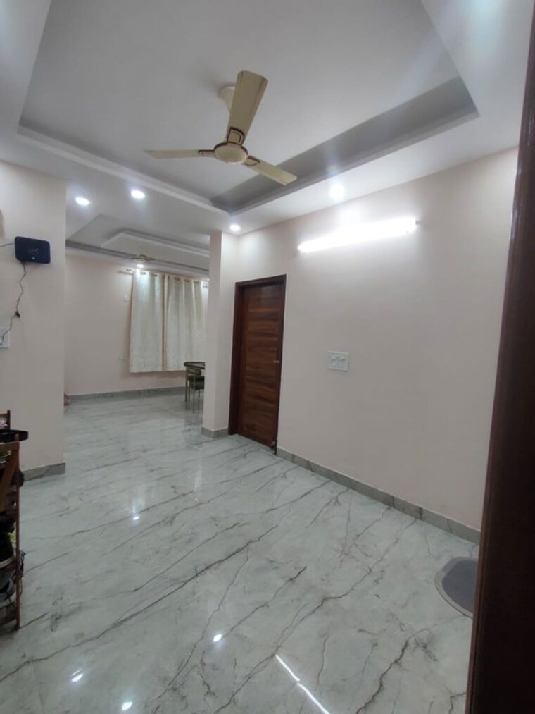 Room, west patel nagar Pg For Girls In West Patel Nagar 10227793