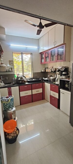 Team Area in 1 BHK Apartment at Kalyan West – for Sale