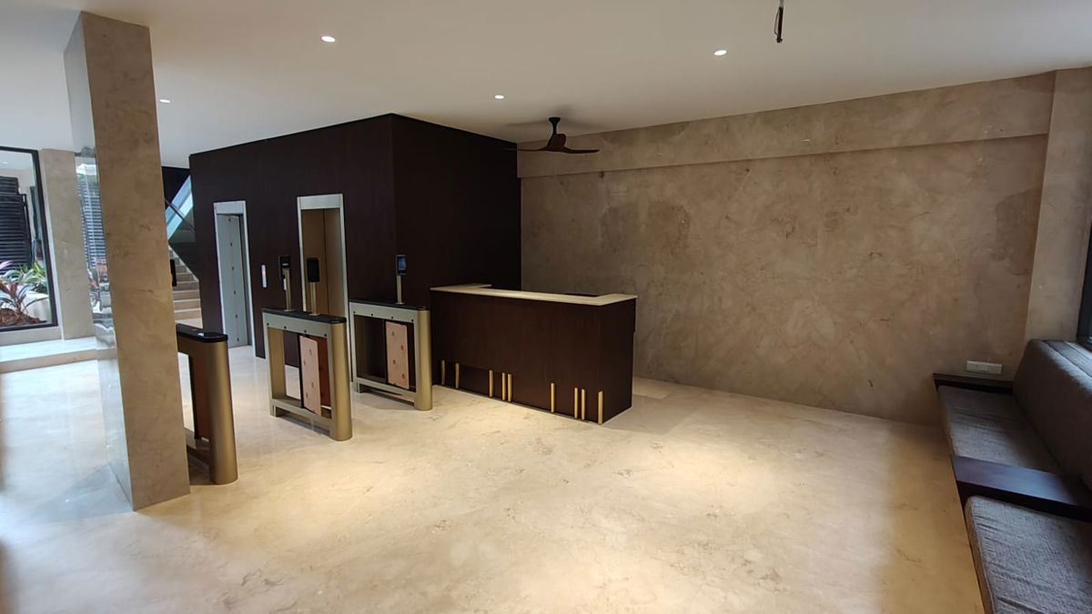 4 BHK + Servant Room Villa For Rent in Prestige Lake Vista