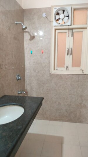 Bathroom in 2 BHK Builder Floor at Kanhai – for Rent
