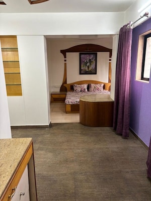 Room in 3 BHK Apartment at Baner – for Rent