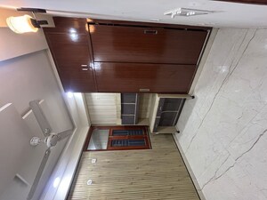 Room in 3 BHK Builder Floor at Vaishali Extension – for Rent