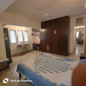 Living Room in 2 BHK Apartment at HS Apartment, Cunningham Road – for Sale