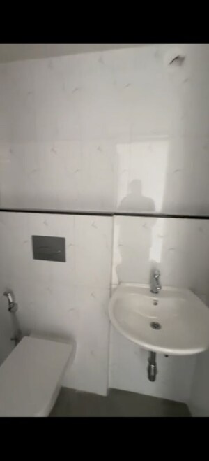 Bathroom in 2 BHK Apartment at Lodha Amara Tower 24 And 25, Kolshet Road – for Sale