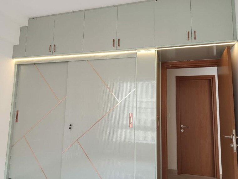 Bathroom, prestige-woodland-park 2.5 Bedroom 1450 Sq.Ft. Apartment In Cooke Town Bangalore 10227912