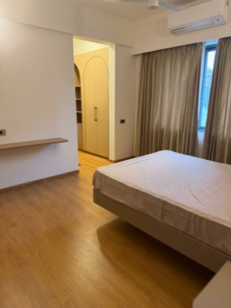 Bedroom, vaishnavi-premiere 3 Bedroom 2881 Sq.Ft. Apartment In St Johns Road Bangalore 10227913