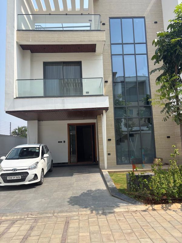 4 BHK + Pooja Room Villa For Rent in Serilingampally