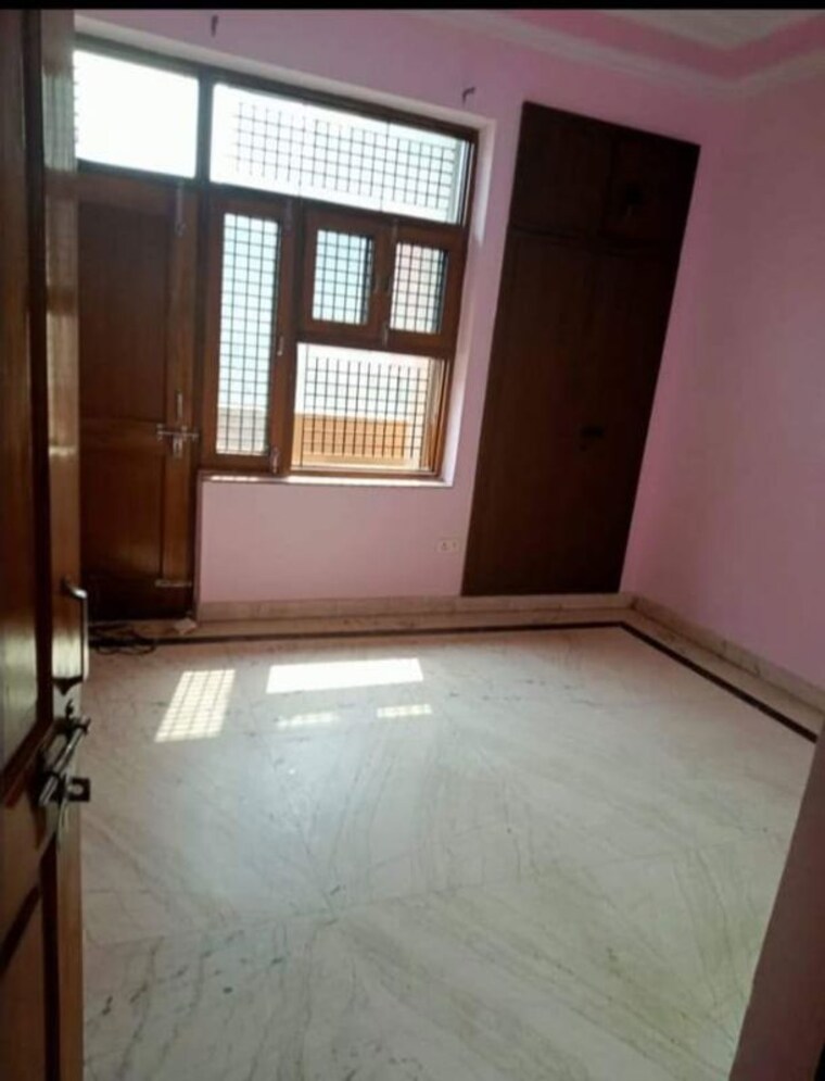 Room, suncity-township-gurgaon 2 Bedroom 1000 Sq.Ft. Builder Floor In Sector 54 Gurgaon 10227949