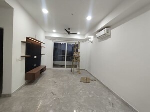 Room in 4 BHK Apartment at SS Linden, Sector 84 – for Sale