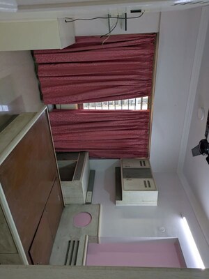 Furnished Amenities in 2.5 BHK Apartment at Raheja Solitaire, Goregaon West – for Rent