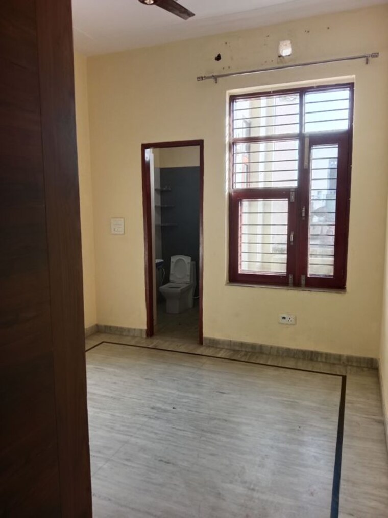 Room, sector 18 3 Bedroom 1863 Sq.Ft. Builder Floor In Sector 18 Panipat 10227971