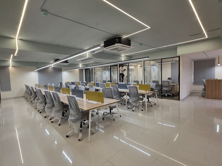 Team Area, vasavi-sky-city Commercial Office Space 2000 Sq.Ft. In Gachibowli Hyderabad 10228015