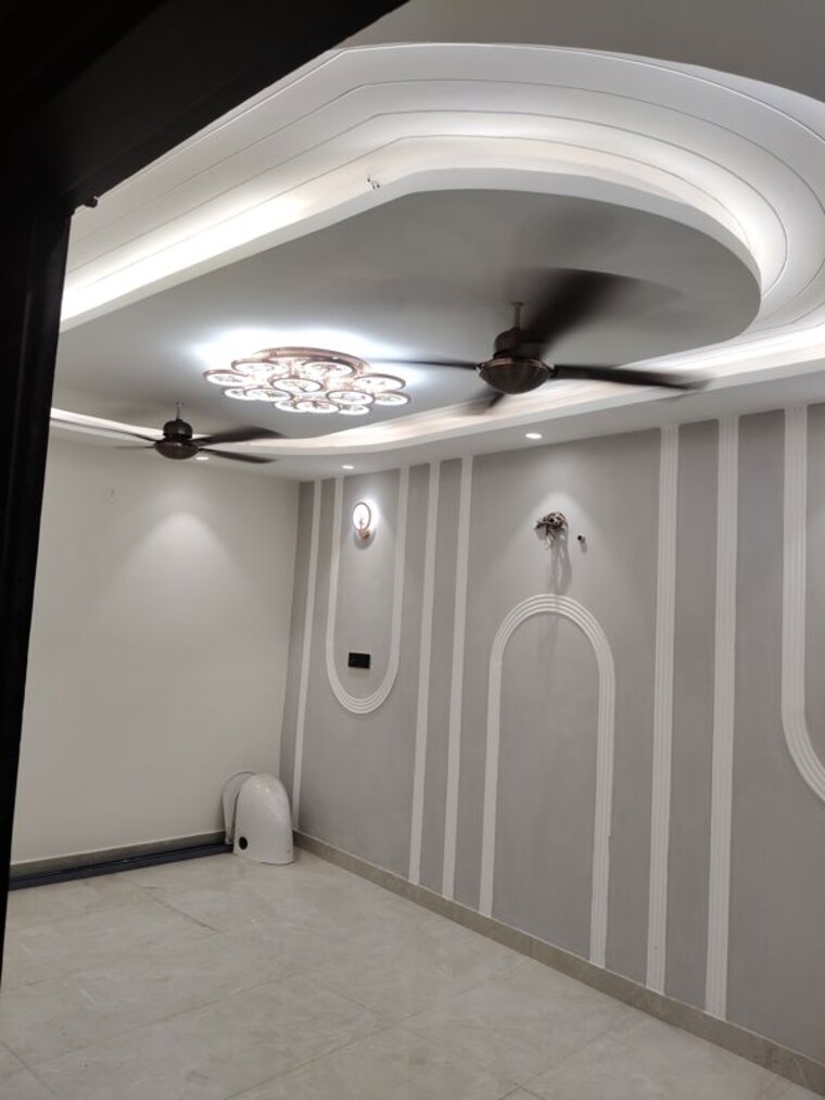 Bathroom, govindpuri 2 Bedroom 557 Sq.Ft. Builder Floor In Govindpuri Delhi 10228033