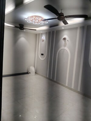 Building Lobby in 2 BHK Builder Floor at Govindpuri – for Sale