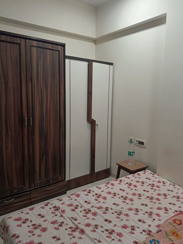 2 BHK + Pooja Room,Servant Room Apartment For Rent in Charisma Temple Hill