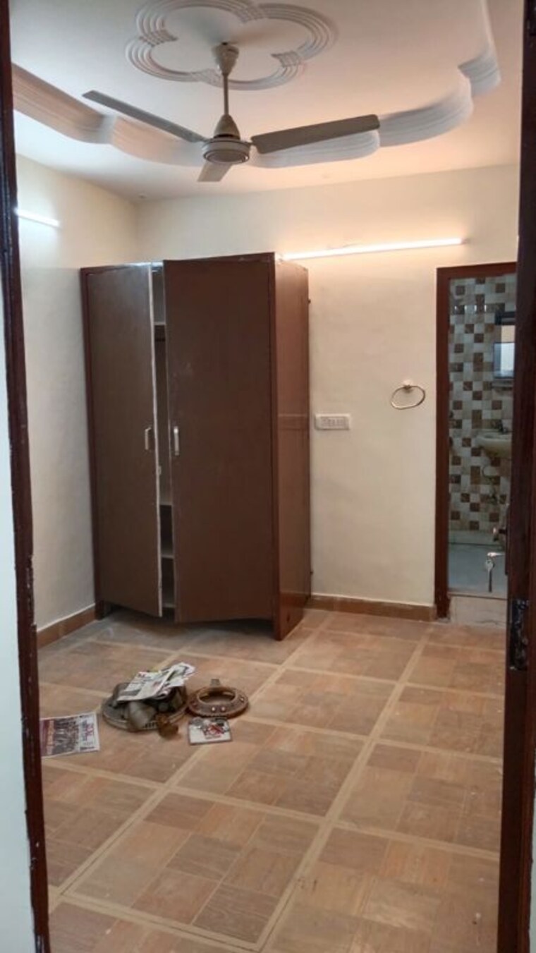 Room, govindpuri 1 Bedroom 367 Sq.Ft. Builder Floor In Govindpuri Delhi 10228053