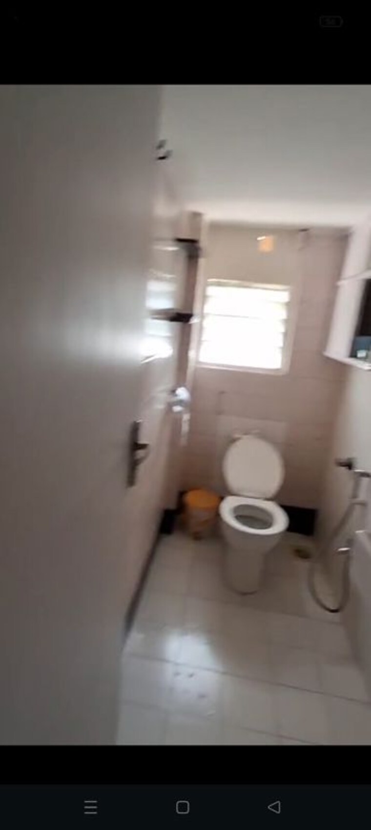Bathroom, versova-neptune-apartment 2 Bedroom 900 Sq.Ft. Apartment In Andheri West Mumbai 10228067
