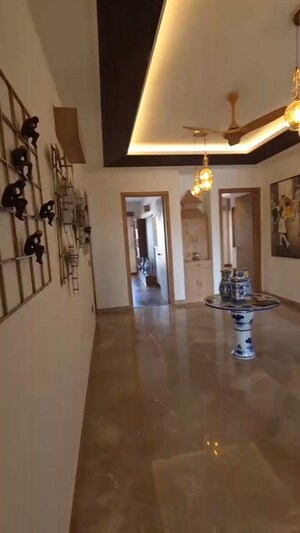 Living Room in 3.5 BHK Builder Floor at Ardee City, Sector 52 – for Sale