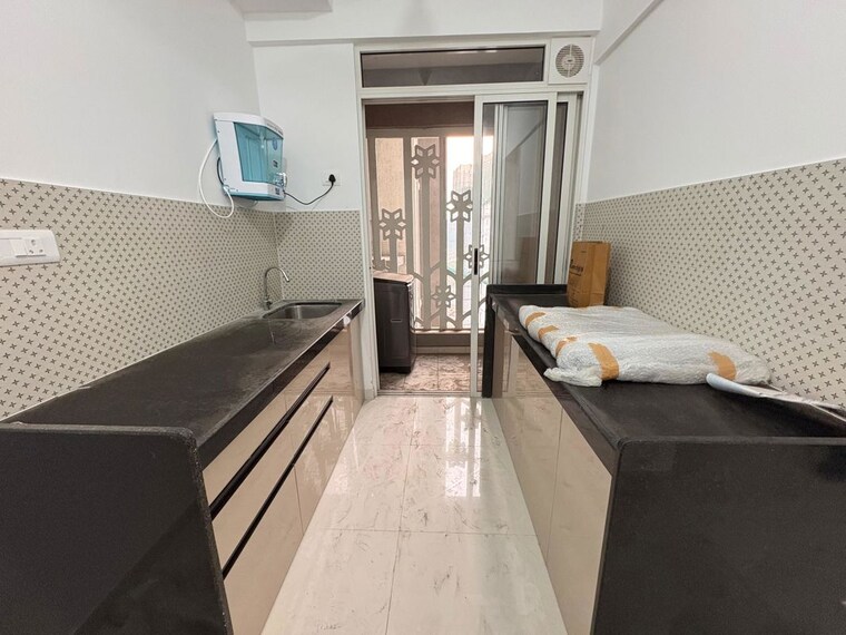 Kitchen, lodha-palava-city 2 Bedroom 656 Sq.Ft. Apartment In Dombivli East Thane 10228109