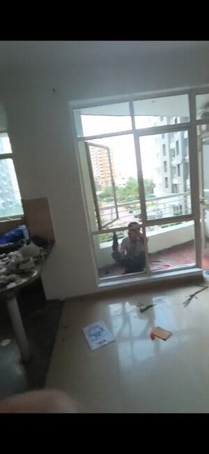 Furnished Amenities in 3 BHK Apartment at Raheja Vedaanta, Sector 108 – for Rent