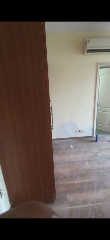 3 BHK + Servant Room Apartment For Rent in Raheja Vedaanta