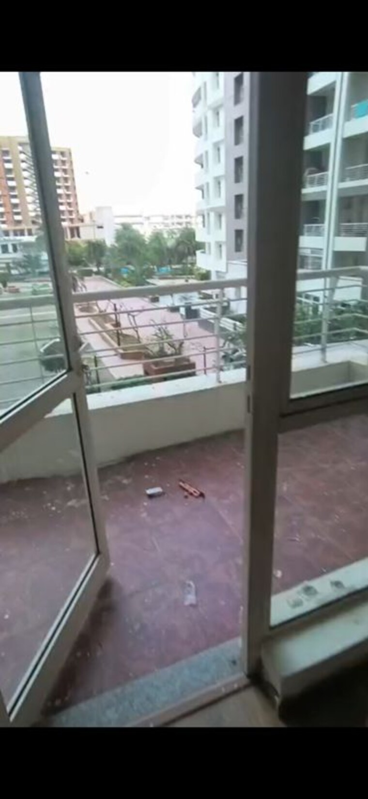 Balcony, raheja-vedaanta 3 Bedroom 1833 Sq.Ft. Apartment In Sector 108 Gurgaon 10228149